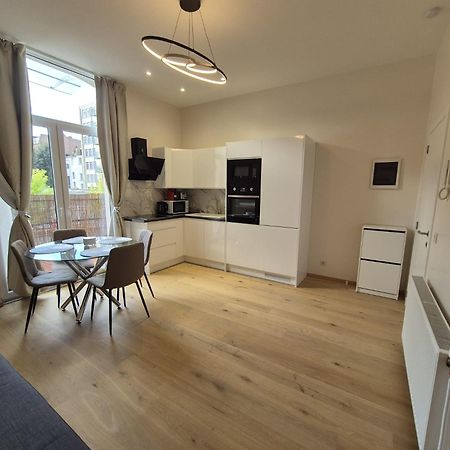 Elegant Apartment In Center Of Bruxelles Esterno foto